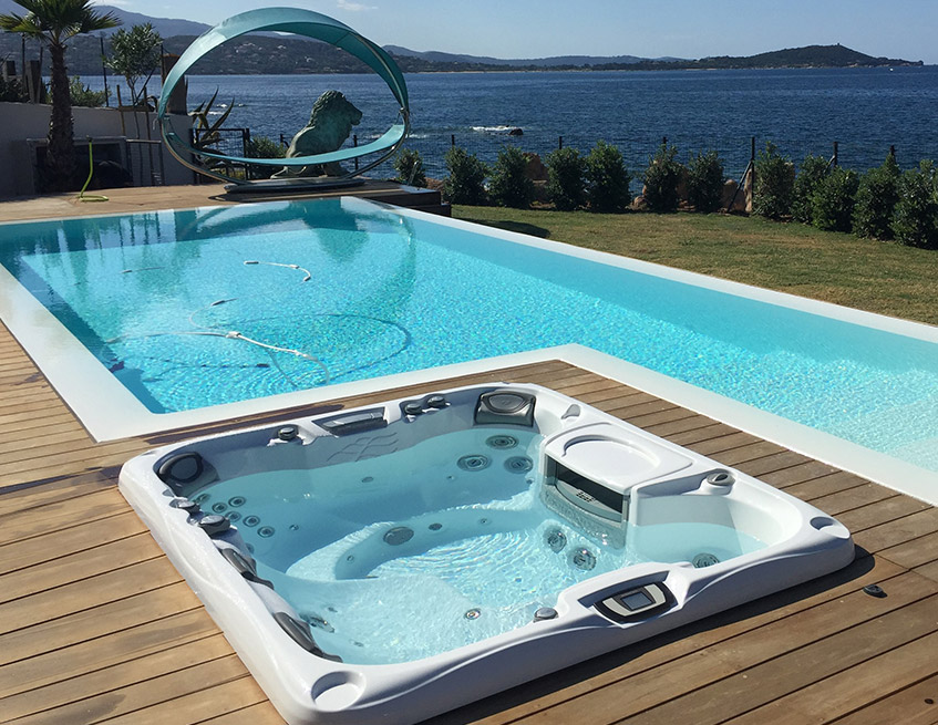 Achetez en ligne vos accessoires pour Spa et jacuzzi sur Corse piscine